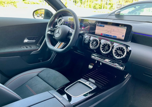Mercedes-Benz Klasa A cena 174900 przebieg: 4800, rok produkcji 2023 z Warszawa małe 154